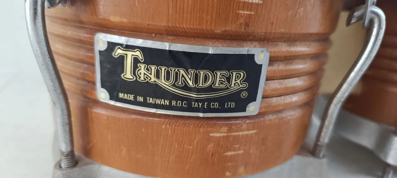 Bongô de Madeira Thunder Profissional com Pele de Couro - Foto 4