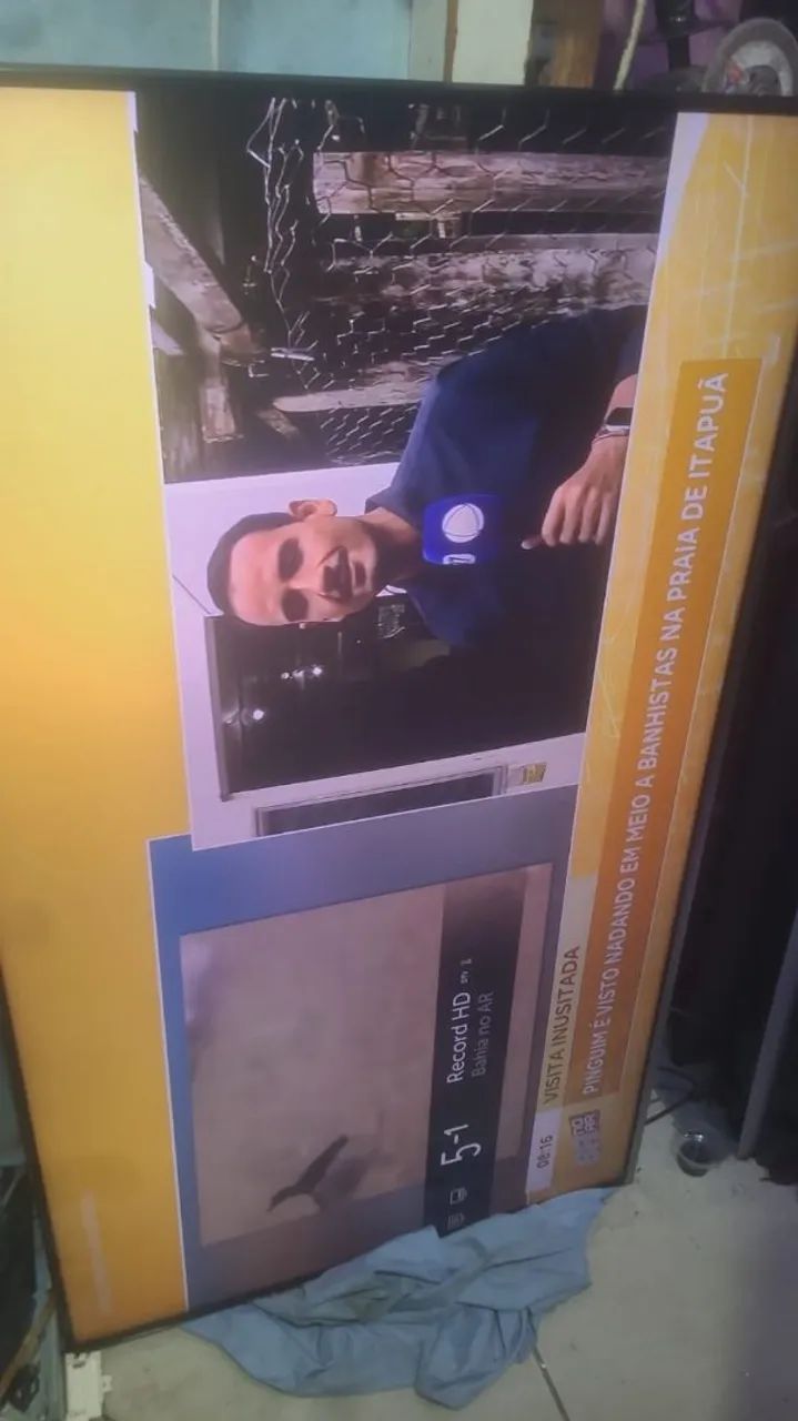 Vendo tv 55 polegadas smart 4k  - Foto 2