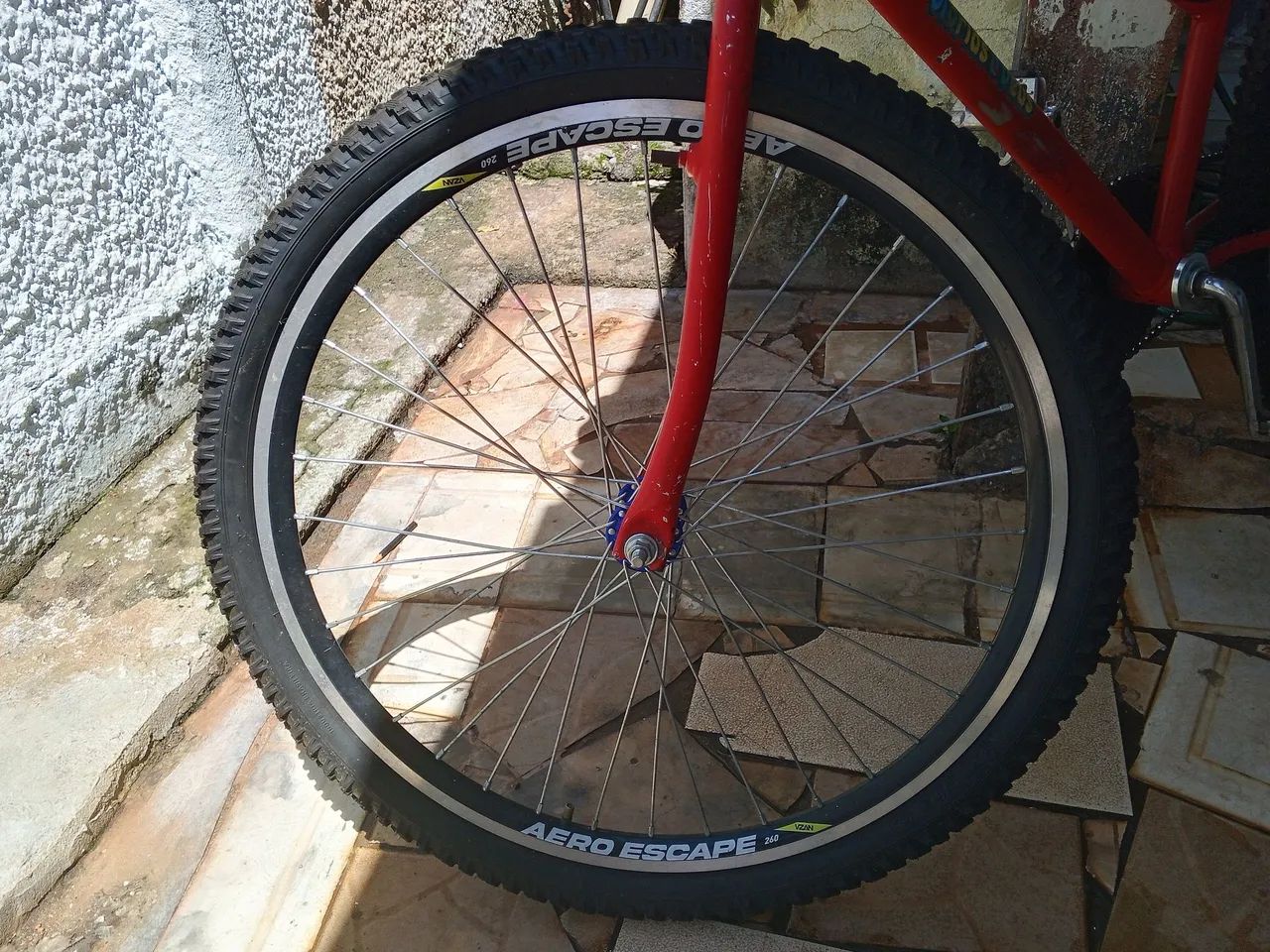 Duas rodas de bicicleta - Foto 4