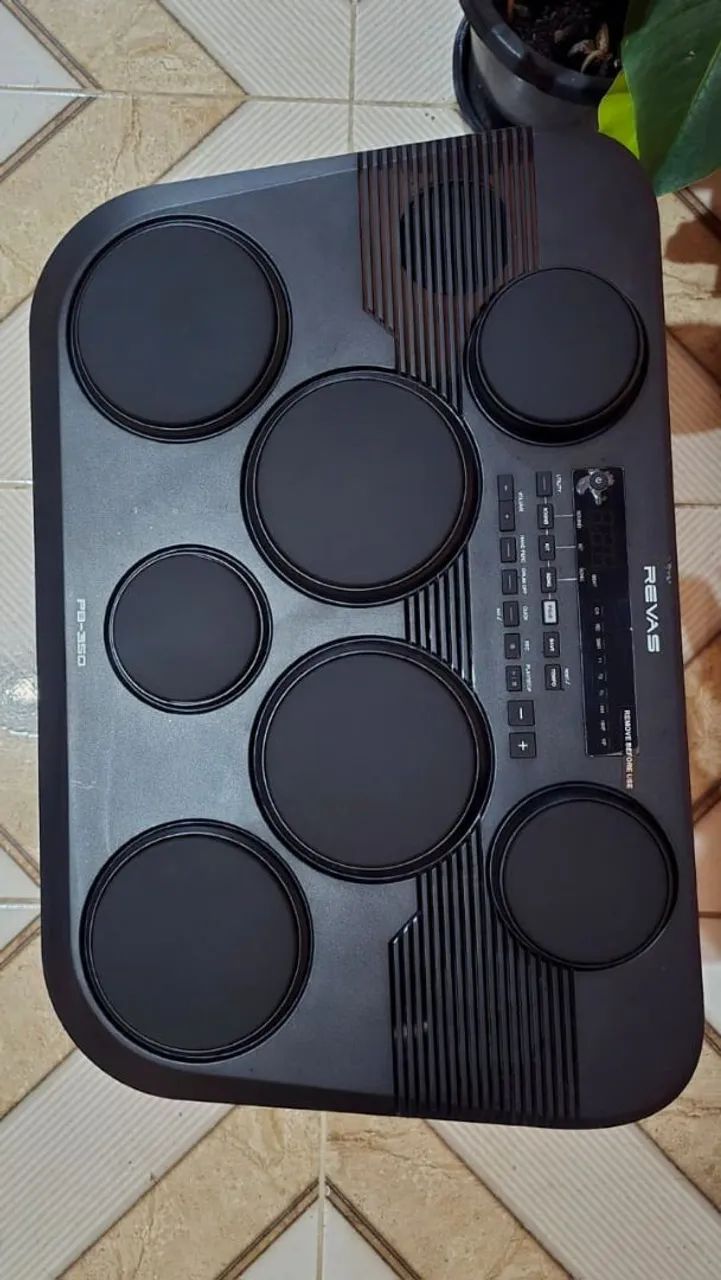 Bateria revas com caixa em perfeito estado. - Foto 2