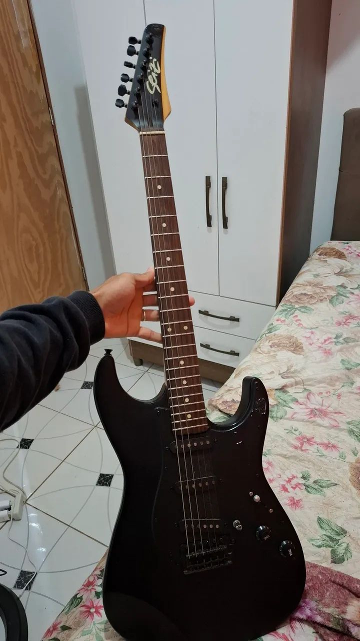 Guitarra - Foto 2