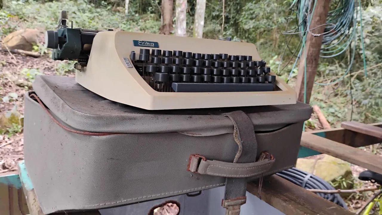 Máquina de escrever  - Foto 2