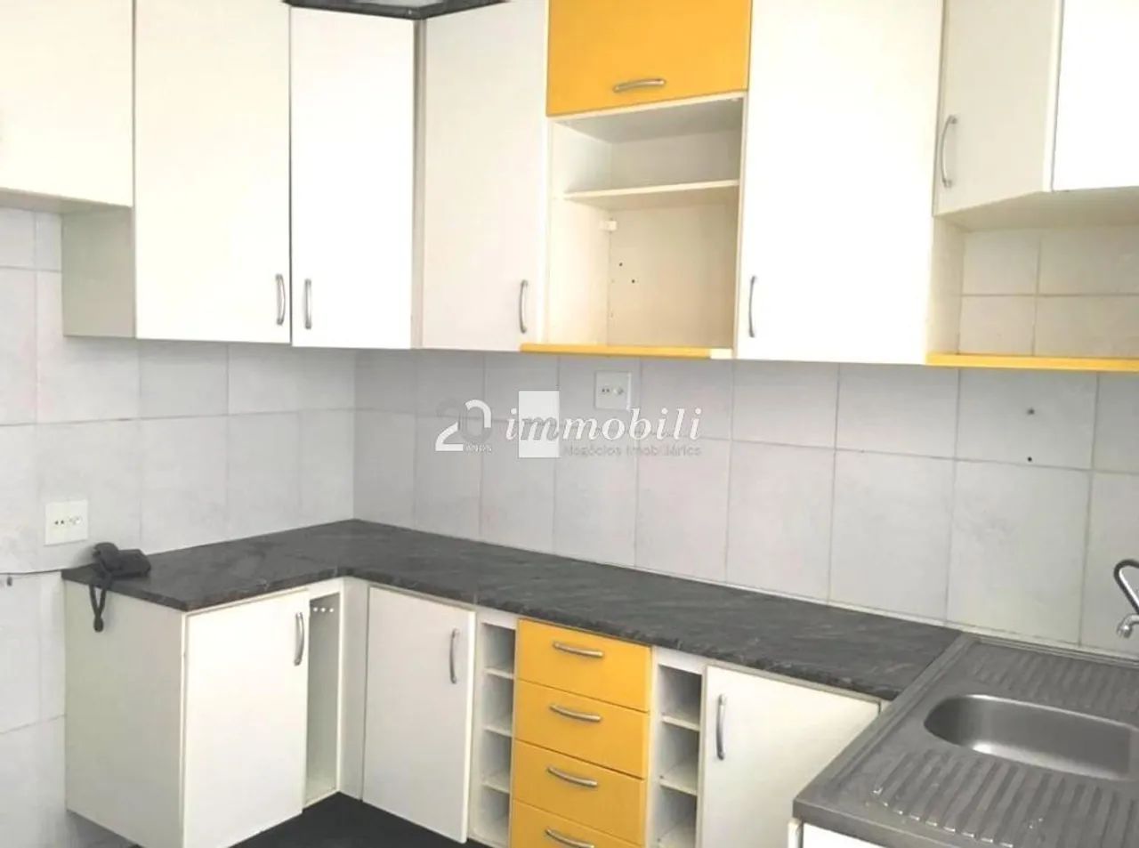 Casa à venda e para alugar em Cotia, Granja Viana, com 3 quartos, com 80 m² - Foto 4