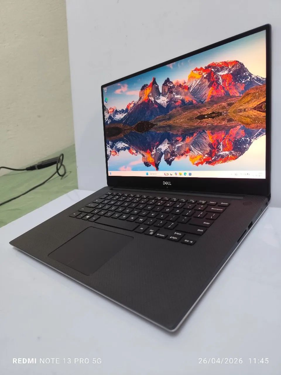 Windowsノート本体 Dell Precision 5530 15.6 XEON 32GB GPU Note Dell Precision 5530, I9, 32gb, Ssd-512gb, 4gb Nvidia