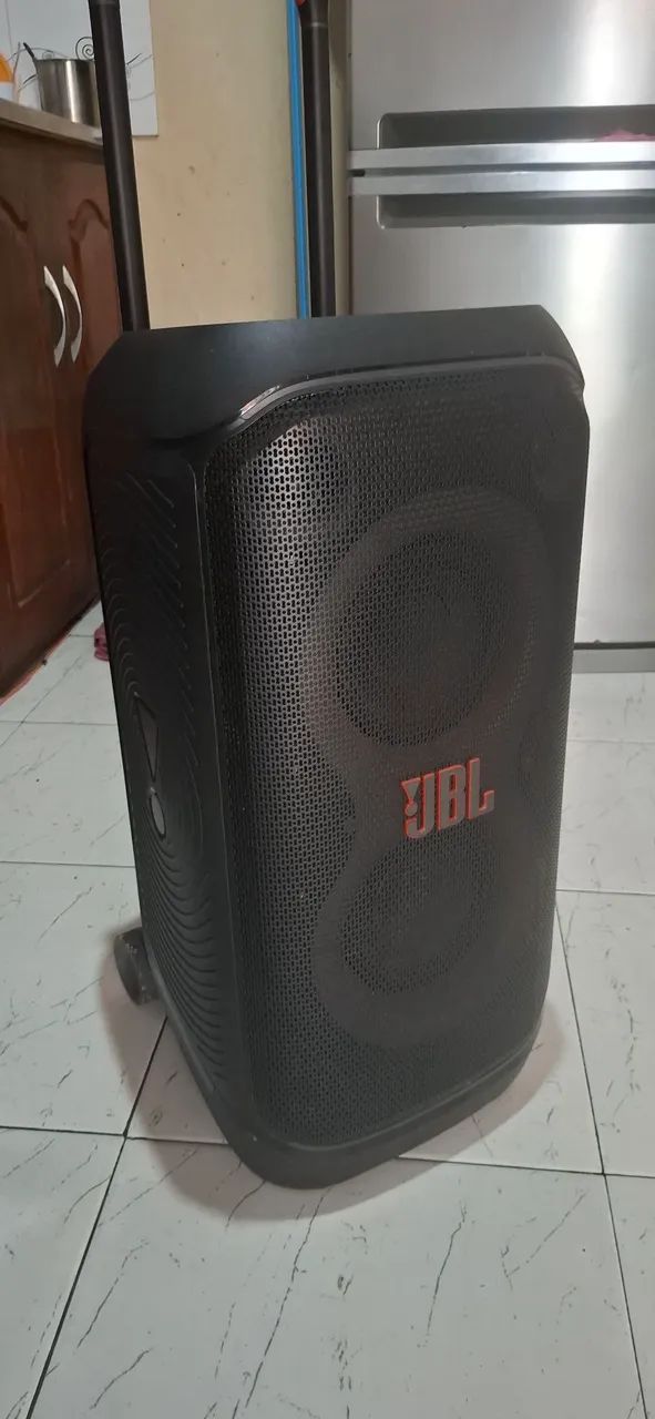 Caixa de som Partybox 320 JBL 