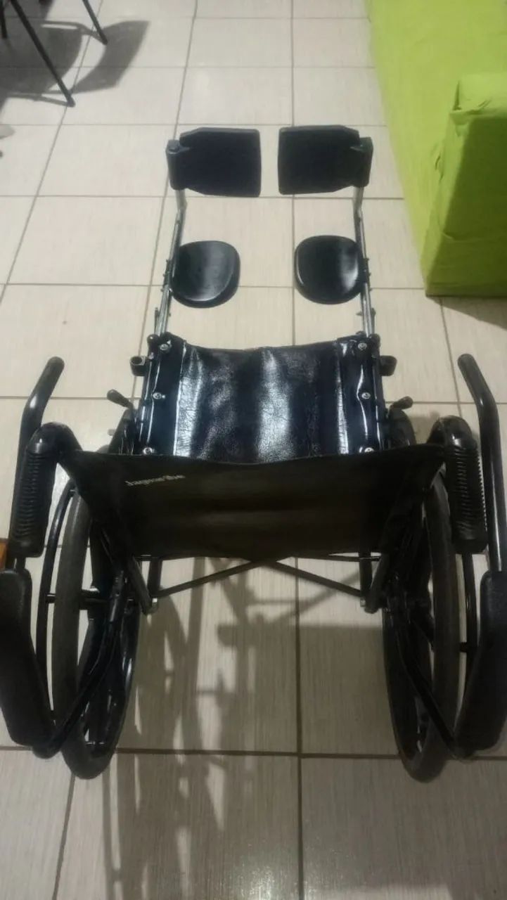 Cadeira de rodas - Foto 5