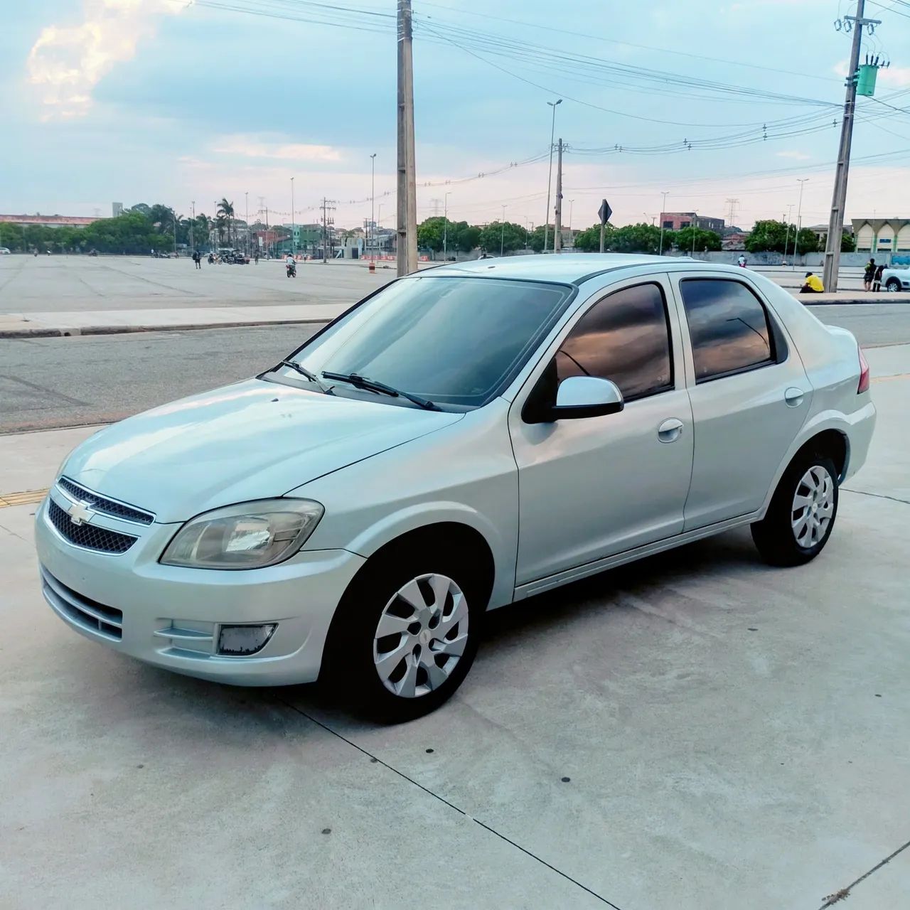 Chevrolet Prisma PRISMA Sed. Maxx/ LT 1.4 8V ECONOF. 4p 2012