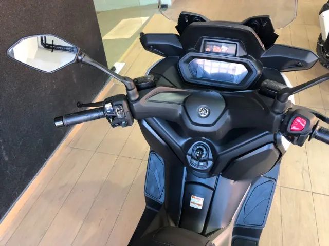 YAMAHA XMAX 250 CONNECTED 2025! - Foto 5