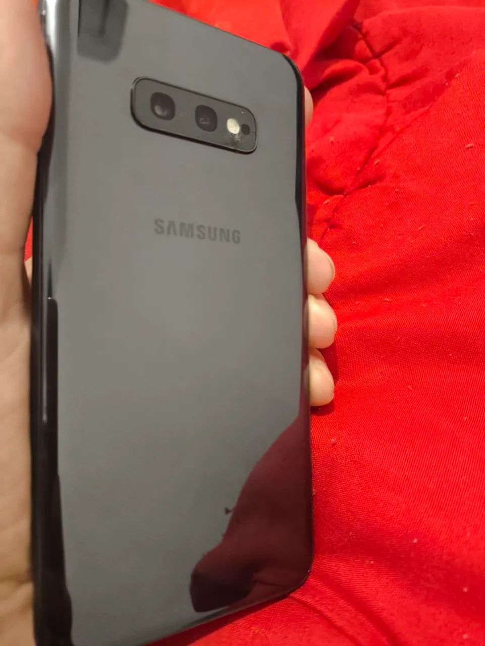 Samsung Galaxy S10e 
