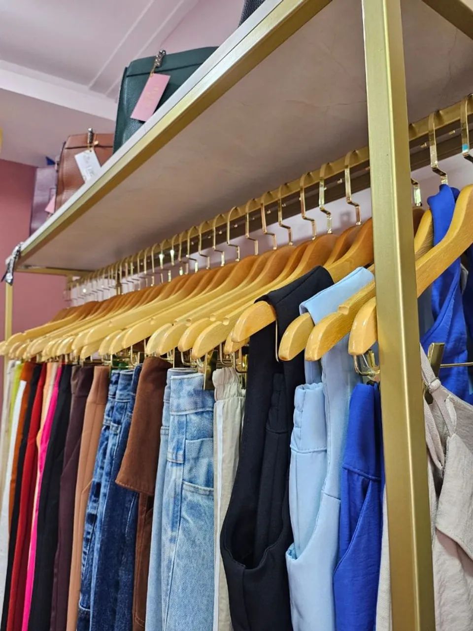 Vendo loja (boutique) completa  - Foto 5