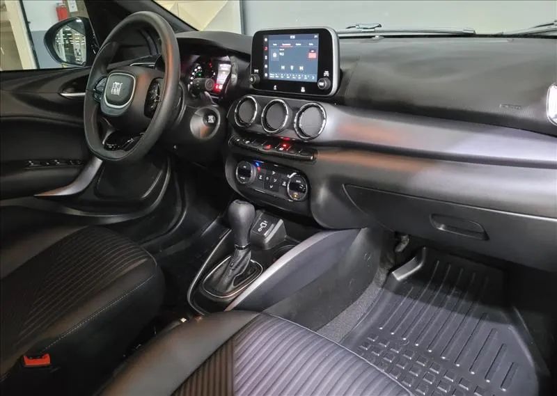 Fiat Cronos Precision 1.3 16V Flex Aut., foto 13 de 16