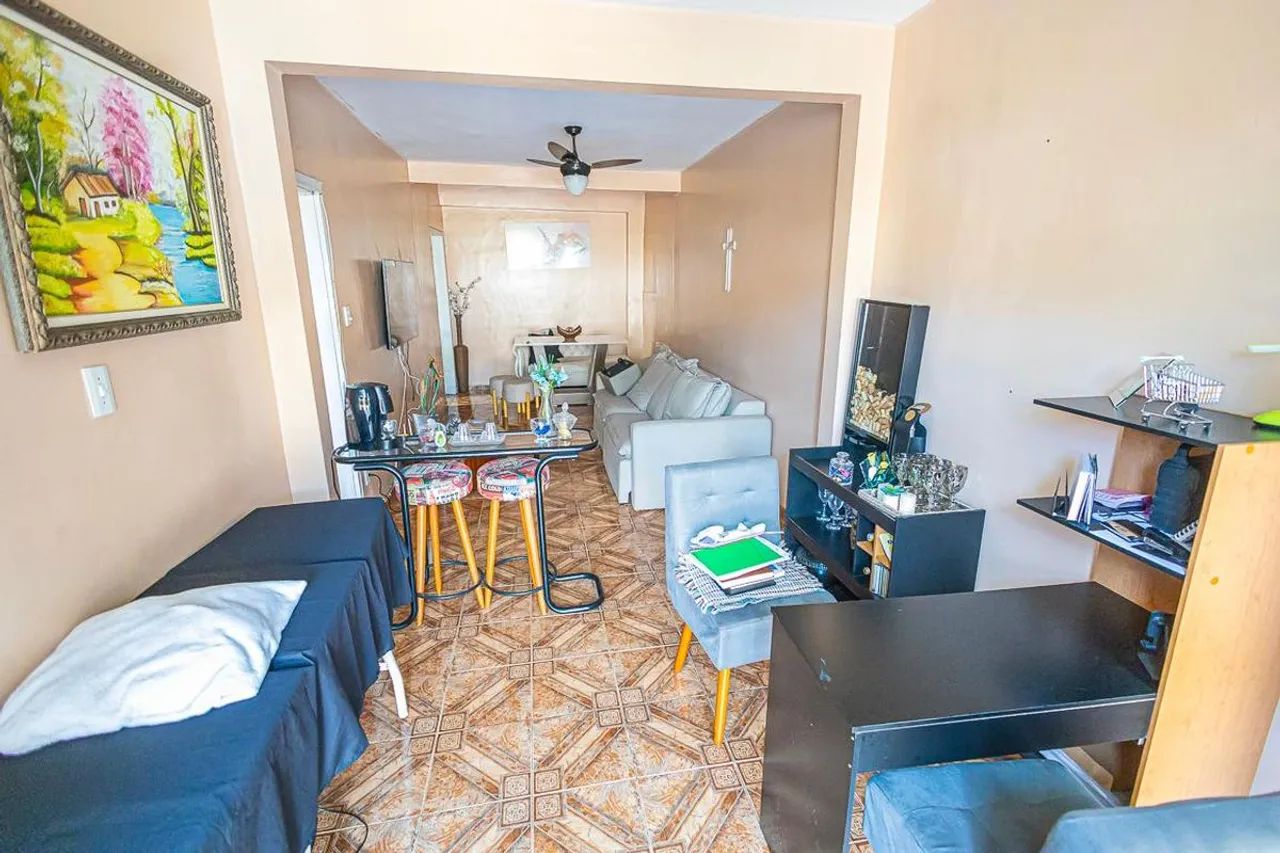 Casa à Venda - Alípio de Melo, 3 Quartos, 360 m2