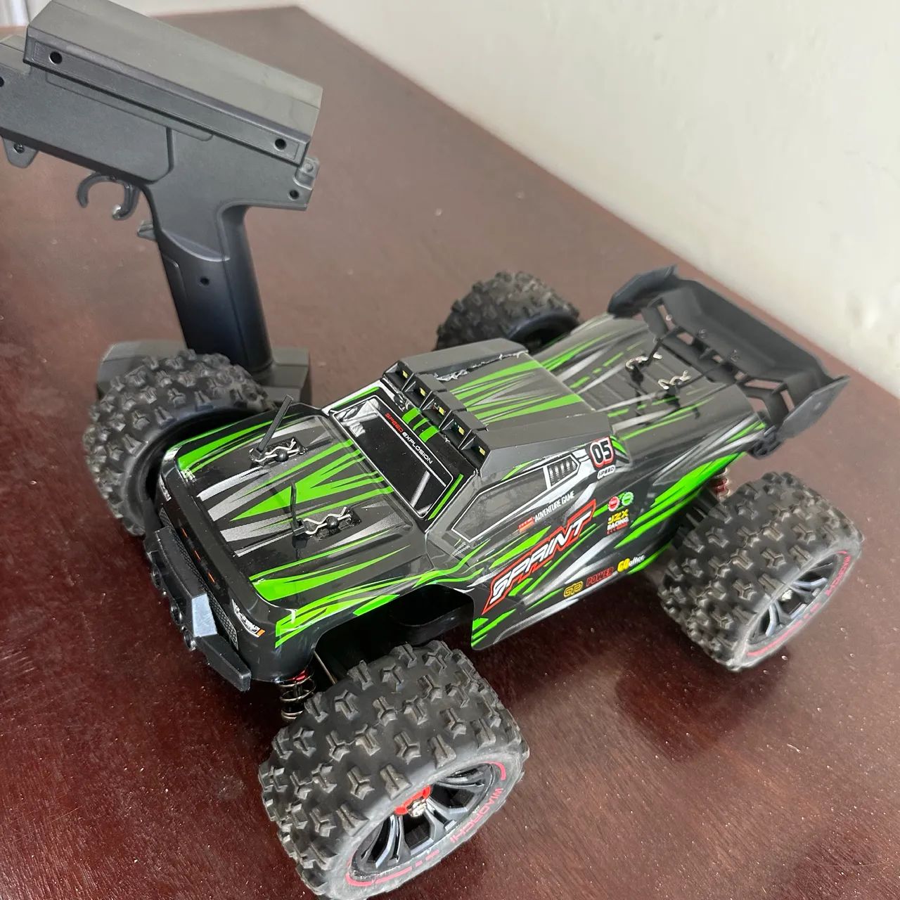 automodelo 1:16