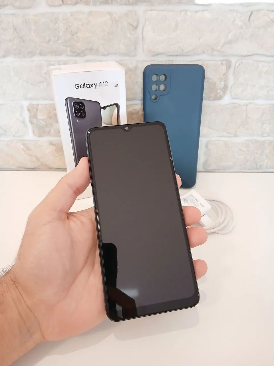 Celular Samsung Galaxy A12 64GB Azul (Usado) - Foto 2