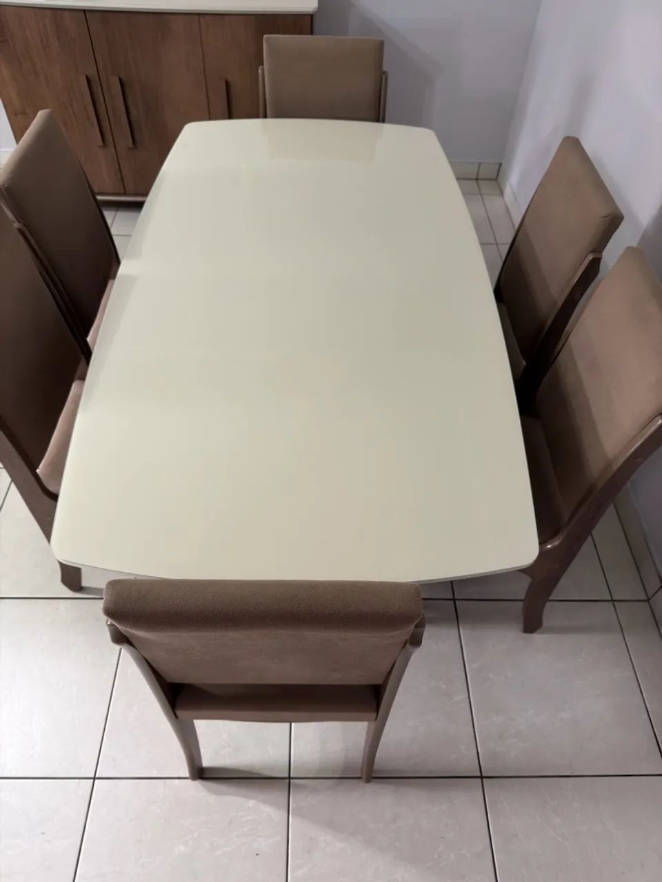 Mesa tampo de vidro com 6 cadeiras - Foto 3