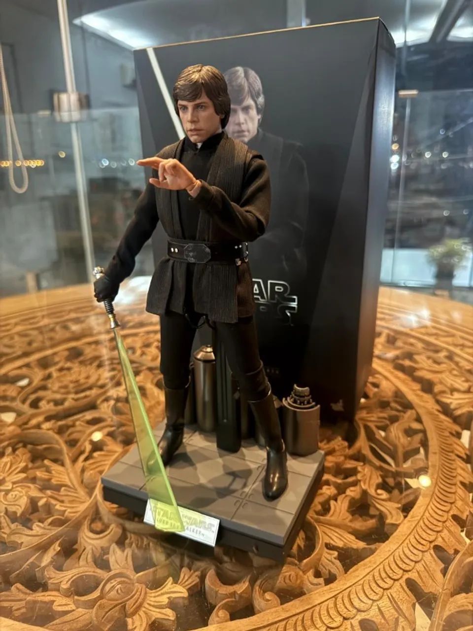 1/6  Hot Toys Luke Skywalker Star Wars Boneco (Usado) - Foto 5