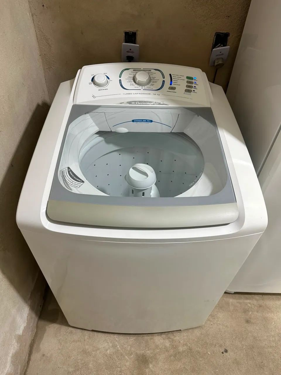 Máquina de lavar Eletrolux 12 quilos  - Foto 4