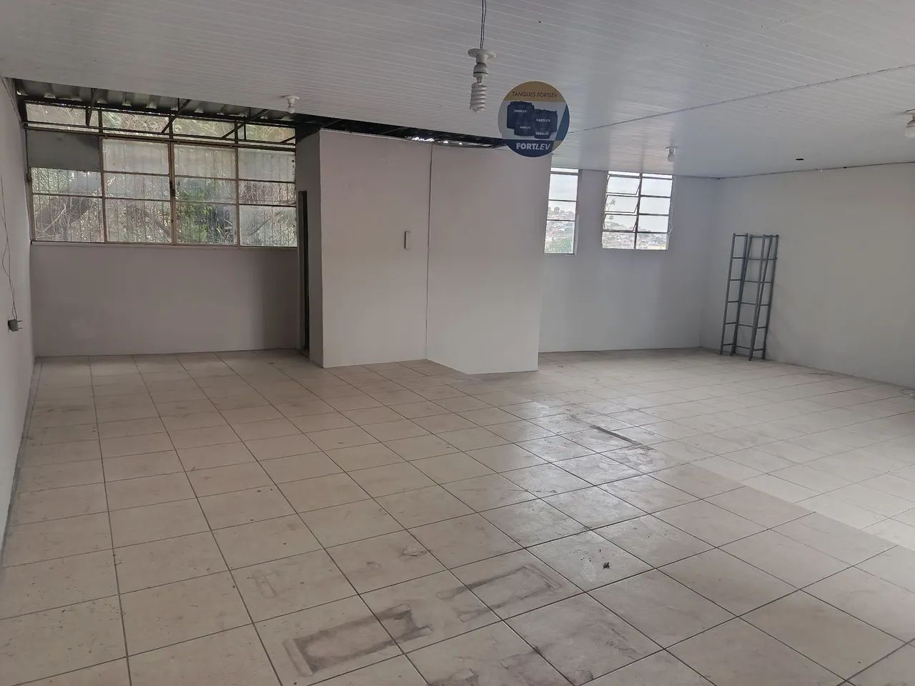 Aluga -se loja na Avenida Abílio Machado  - Foto 3
