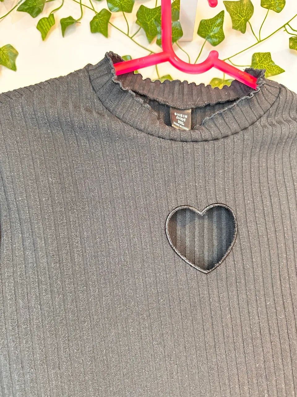 Blusa decote coracao - Foto 3