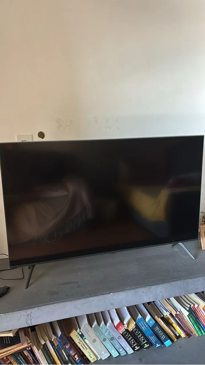 Vendo smart Tv, de 45 polegadas,800 reais,interessados chamar no WhatsApp 21. *