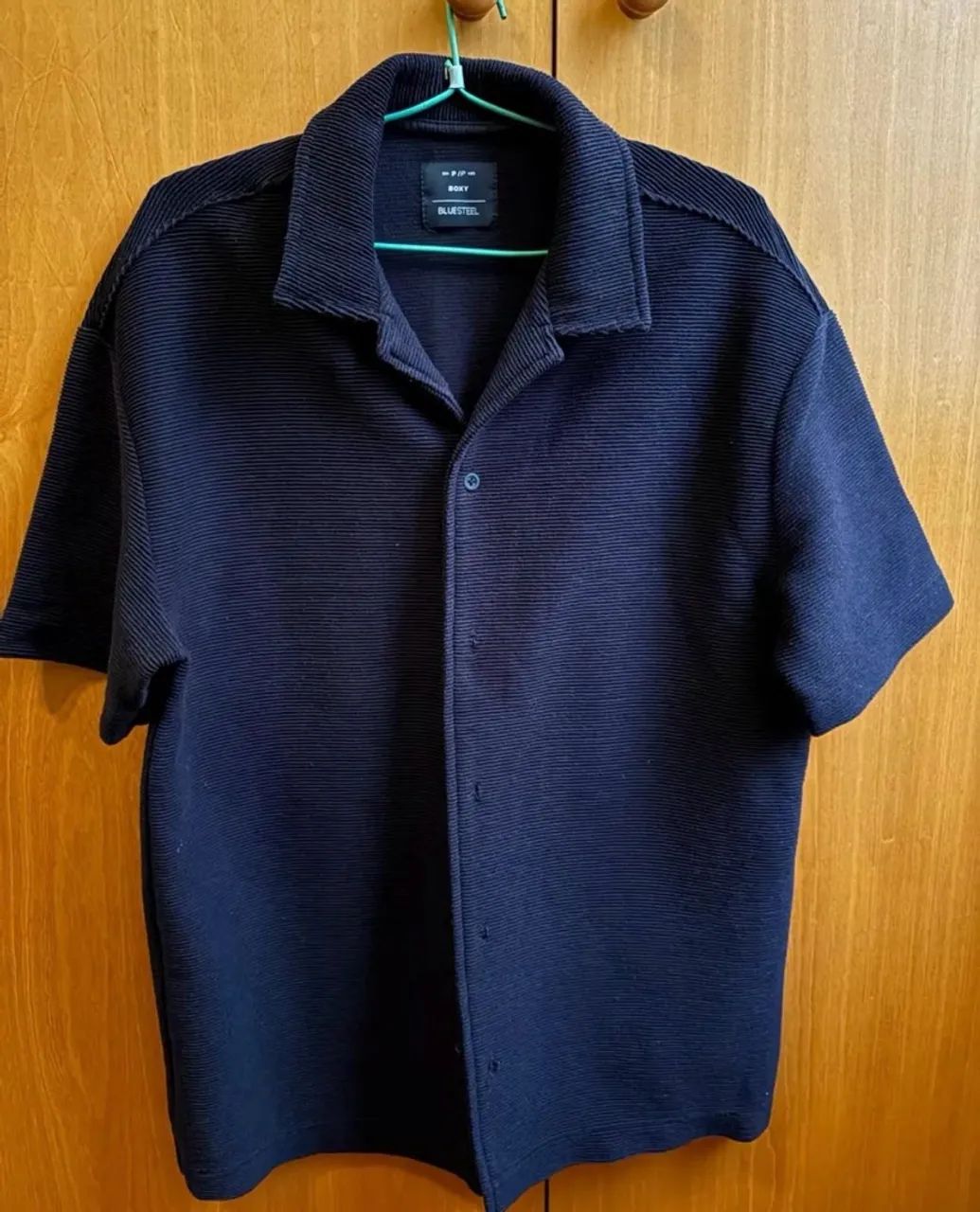 camisa boxy botão 