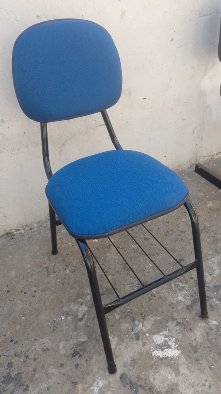 Cadeiras Escritório Estofadas - Foto 4