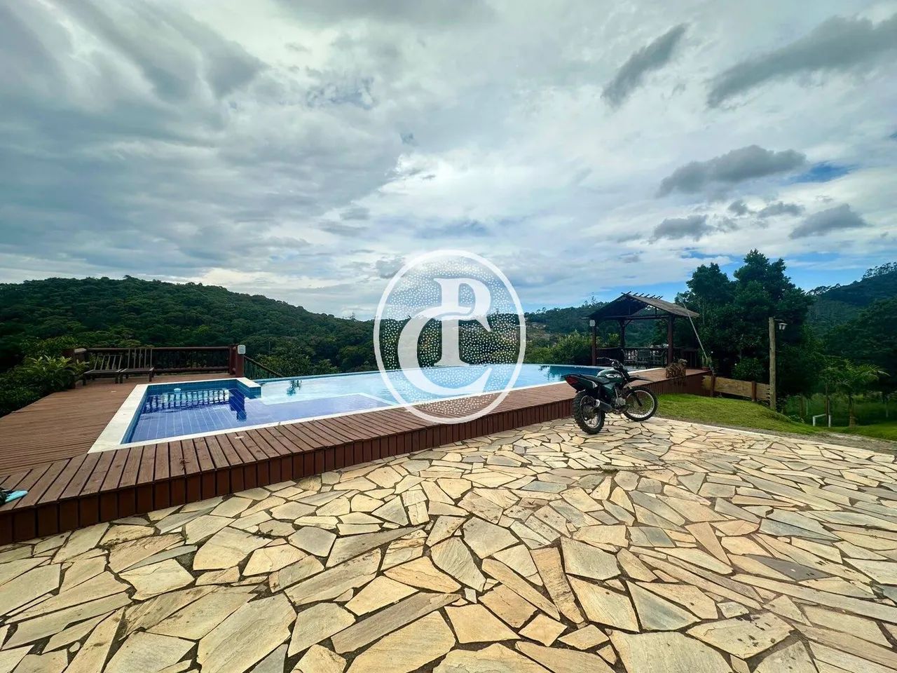 Chácara em Paraibuna sp - Foto 4