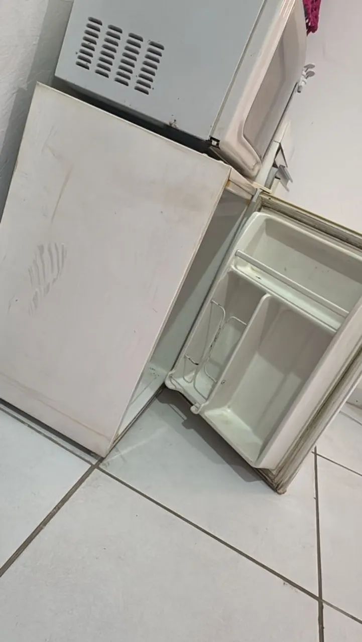 Vendo esse frigobar  - Foto 2