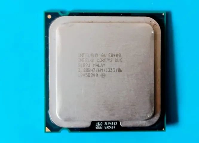 Processador Intel Core 2 Duo E8400 3.0GHz LGA775 Usado - Não Testado