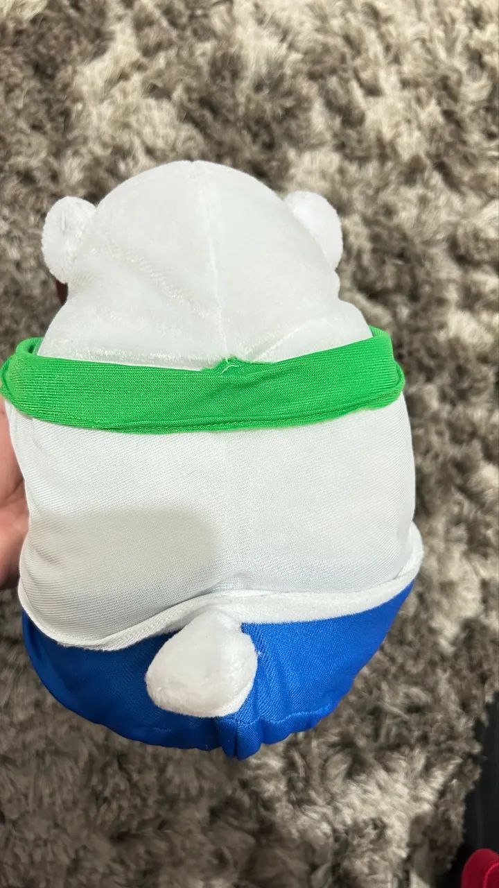 urso polar de pelúcia tenista Coleção Coca Cola  - Foto 4