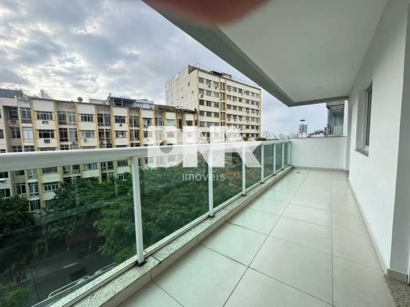 Apartamento - / Residencial / Botafogo