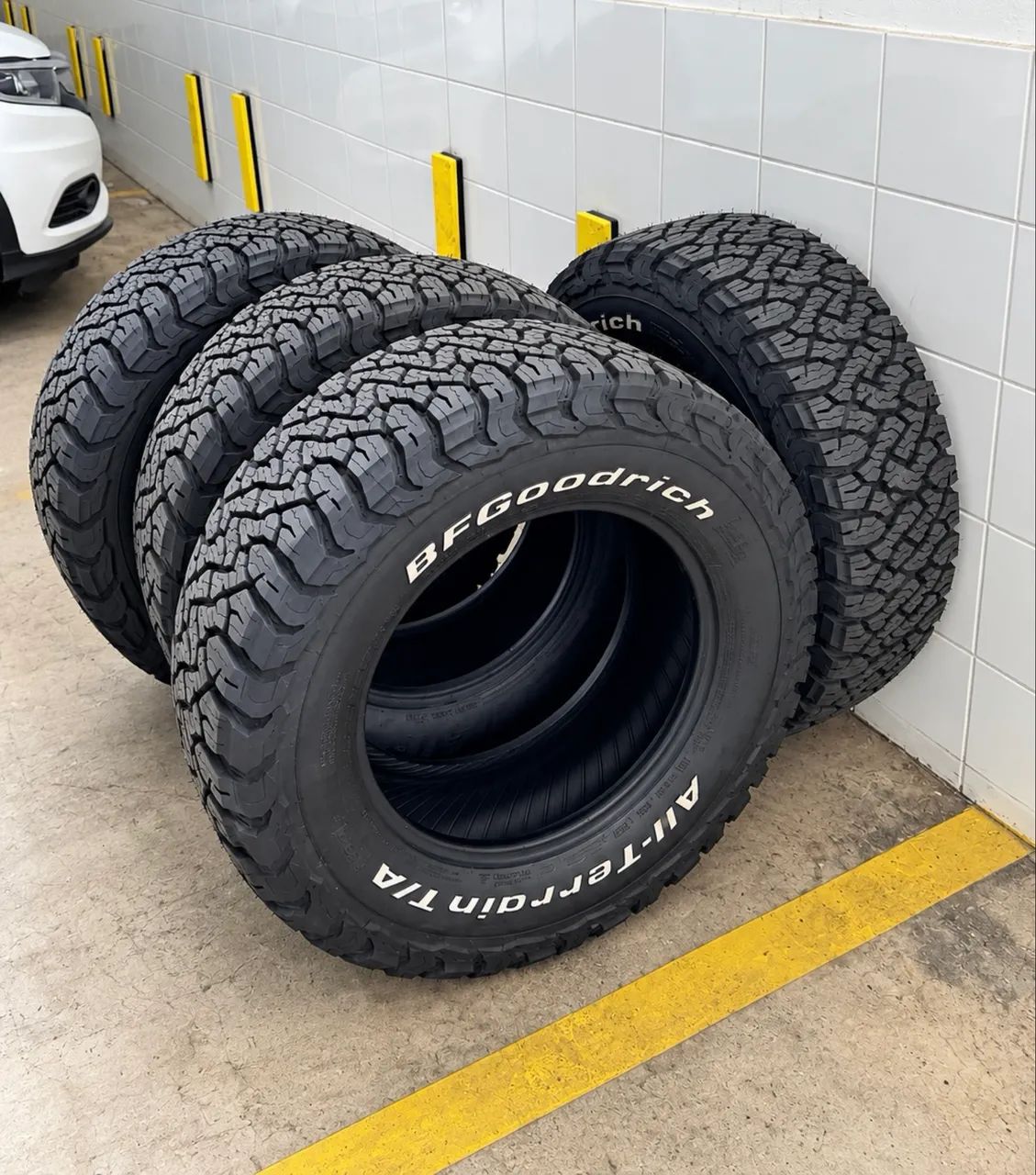 4 Pneu Bfgoodrich Aro 17 All Terrain Ko3 265/65r17 - Peças para