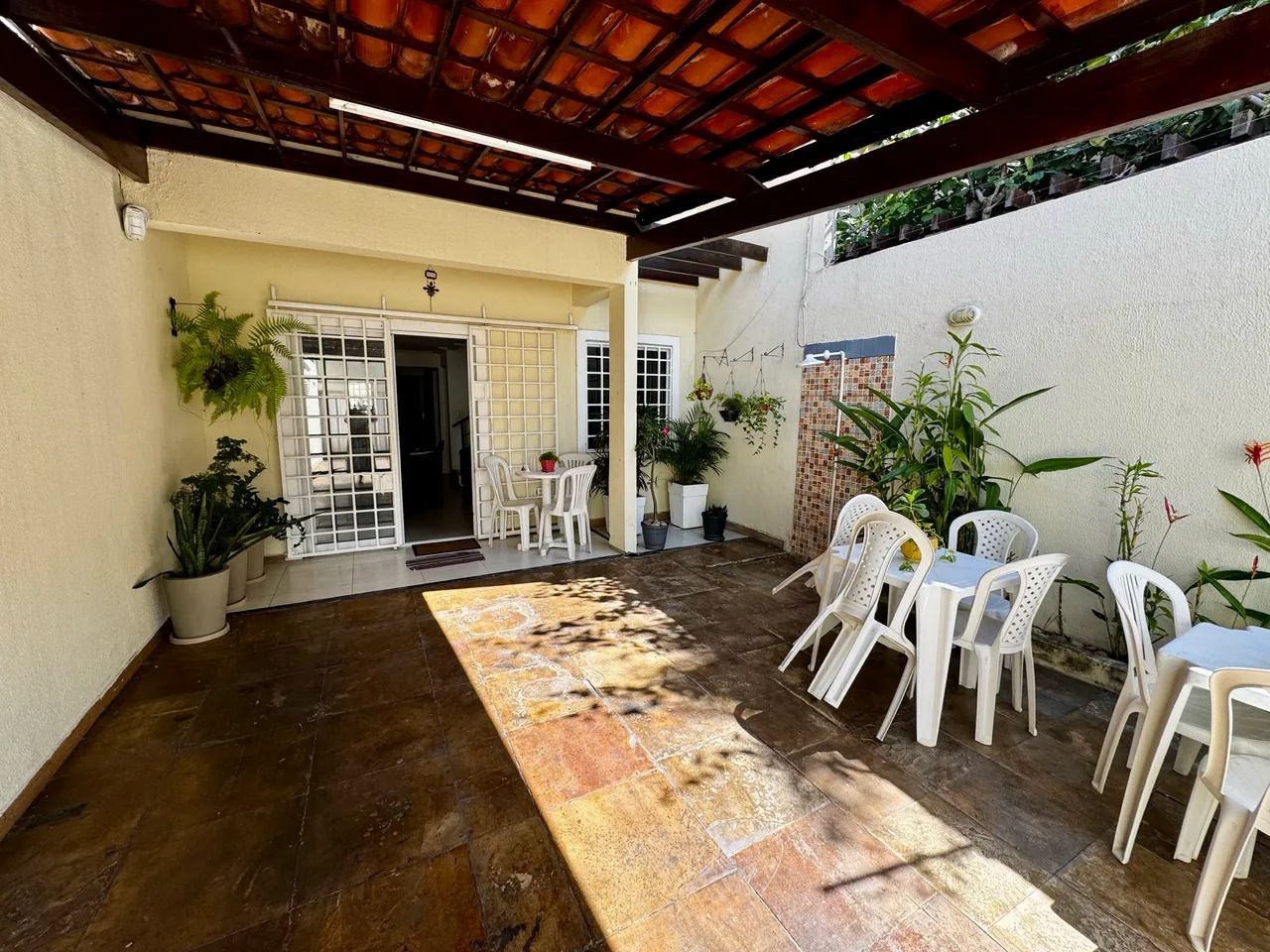 Casa duplex com piscina  - Foto 2
