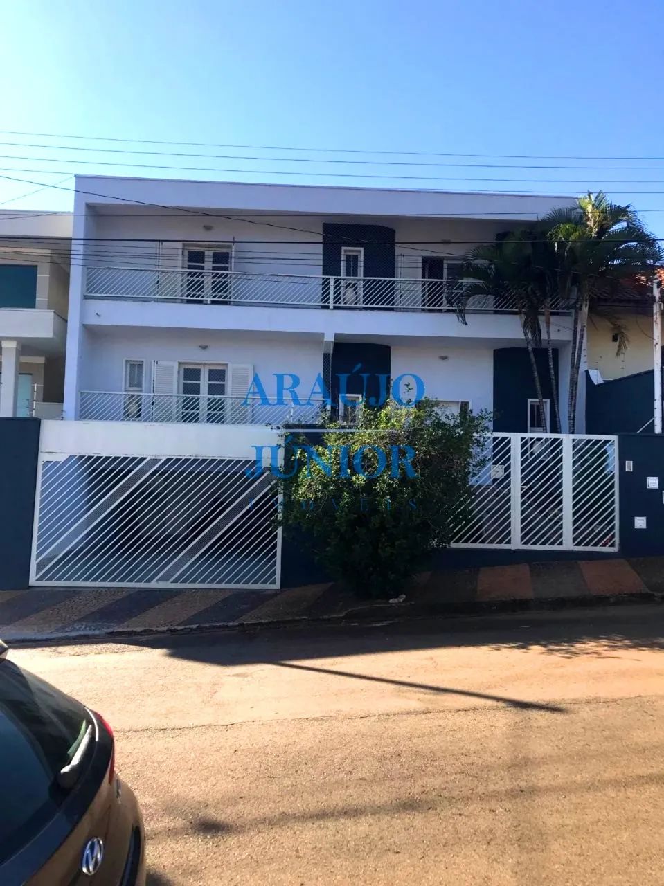 Sobrado com edícula, piscina e churrasqueira à venda no Werner Plaas: 4 quartos e 273,00 m