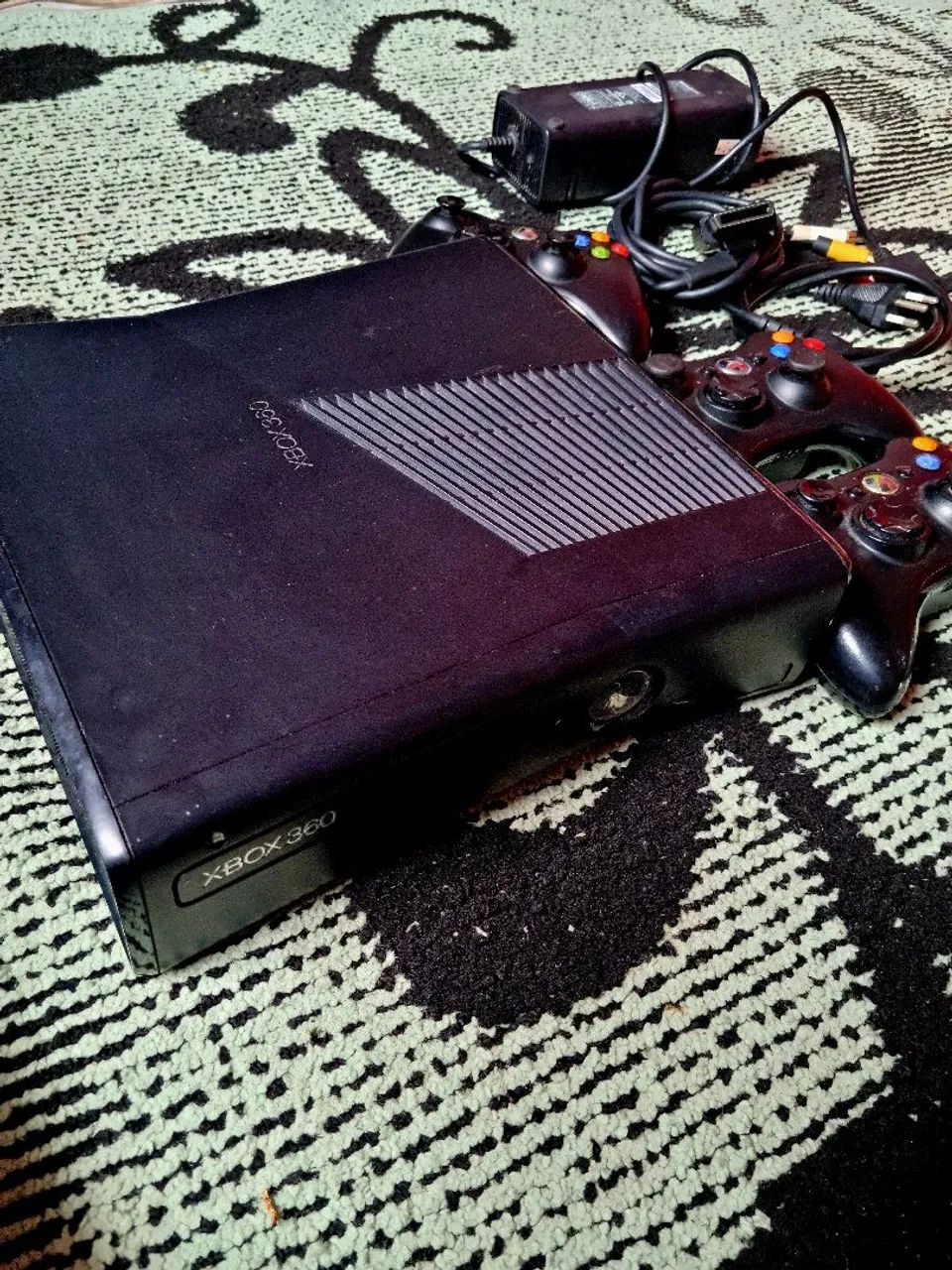 Vendo Xbox 360 slim - Foto 2