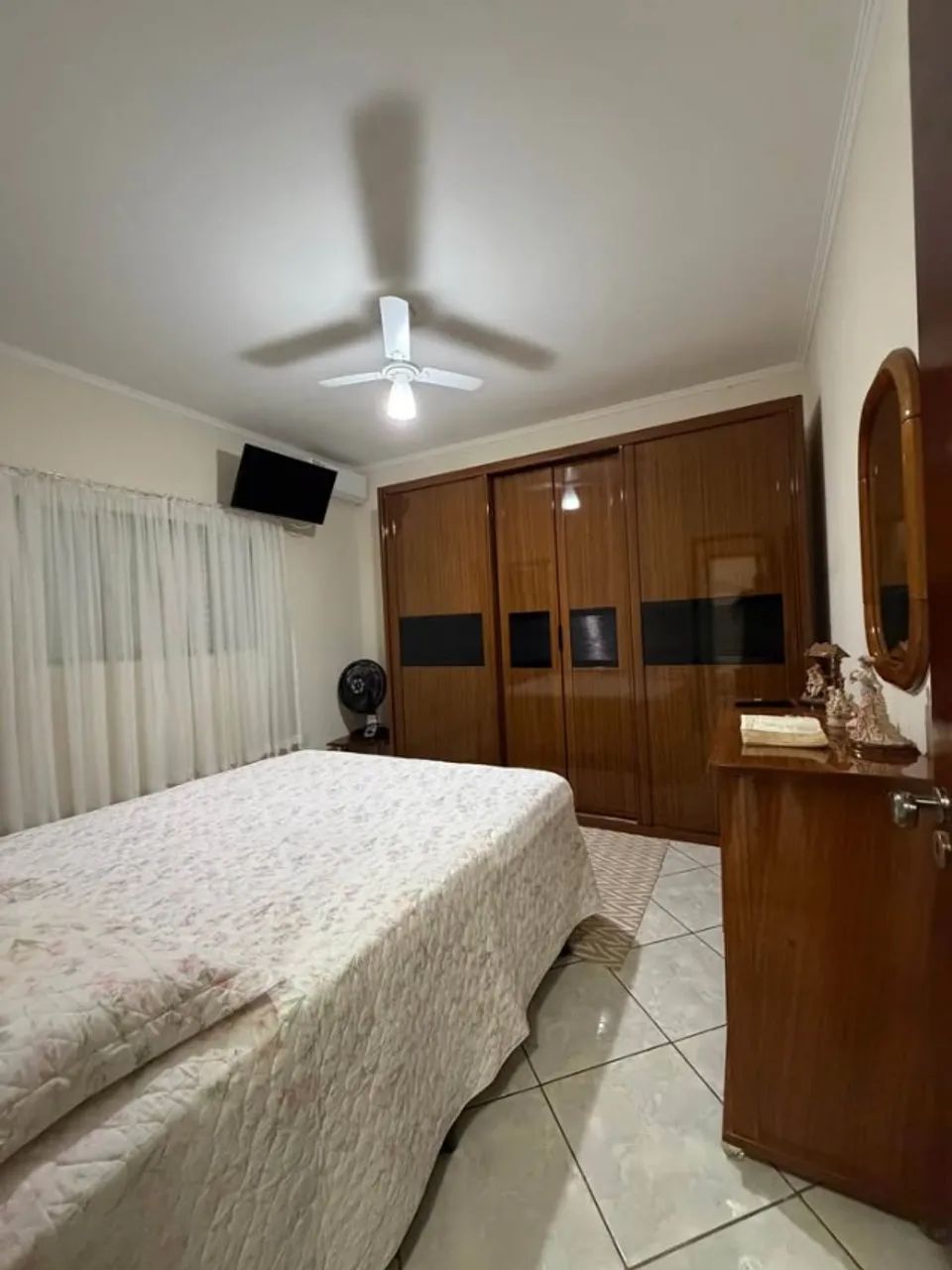 Vende-se casa!