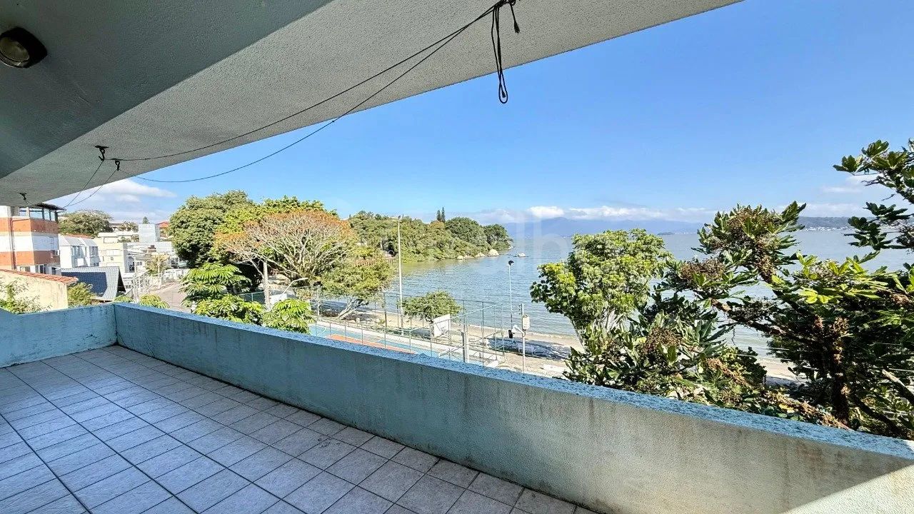 Casa de 386m² com 3 suítes no Bom Abrigo - Foto 2