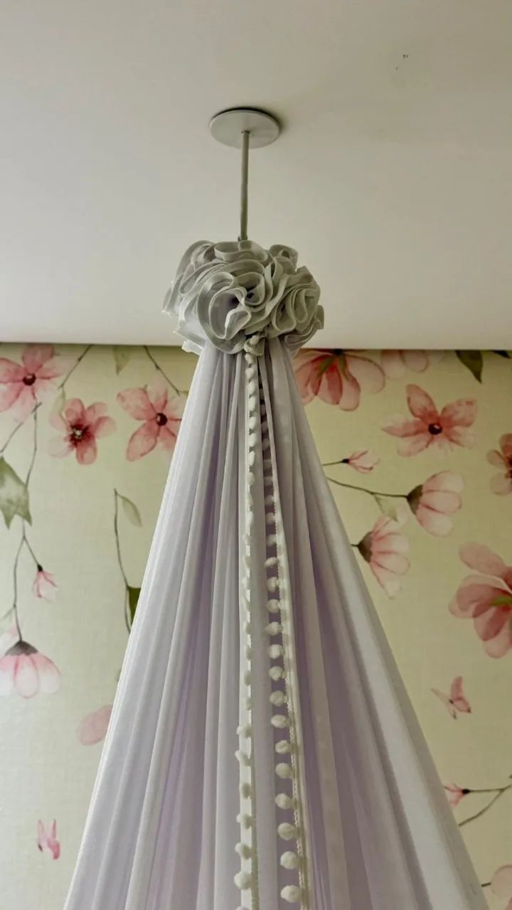 Mosqueteiro / Dossel branco com pompom - Foto 4