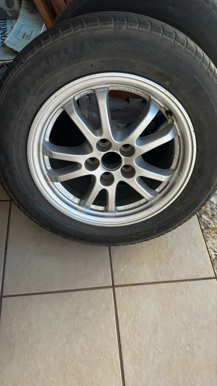 Rodas aro 15 Prius 2016
