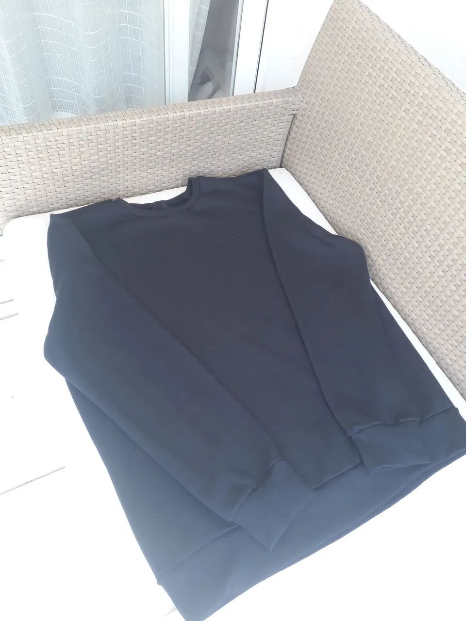 Blusa nova moletom extra grande preta  - Foto 4