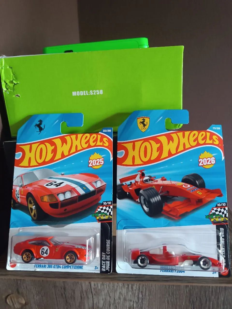 Hotwheels Ferrari  - Foto 3
