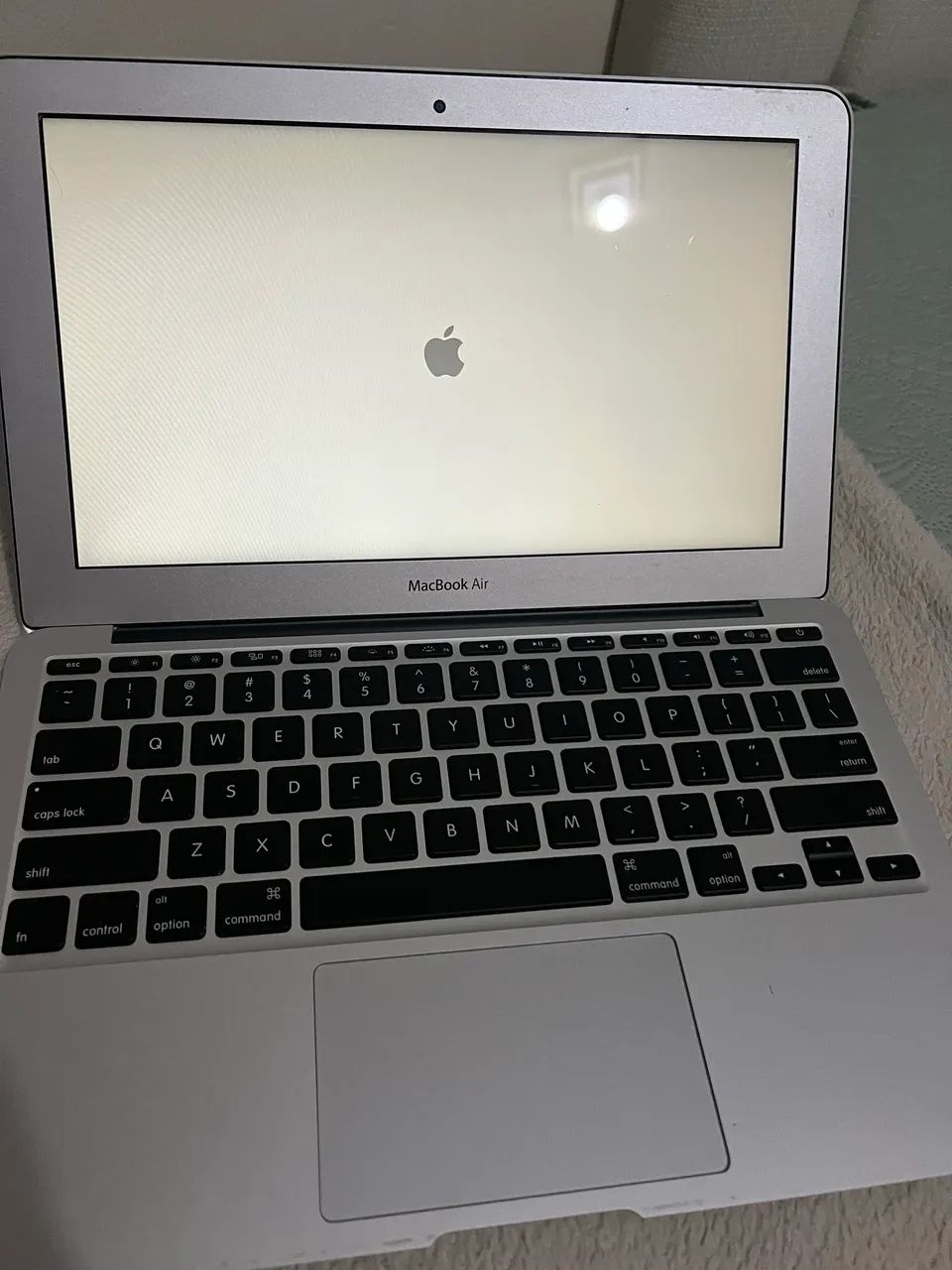 MacBook Apple air 11 polegadas slim