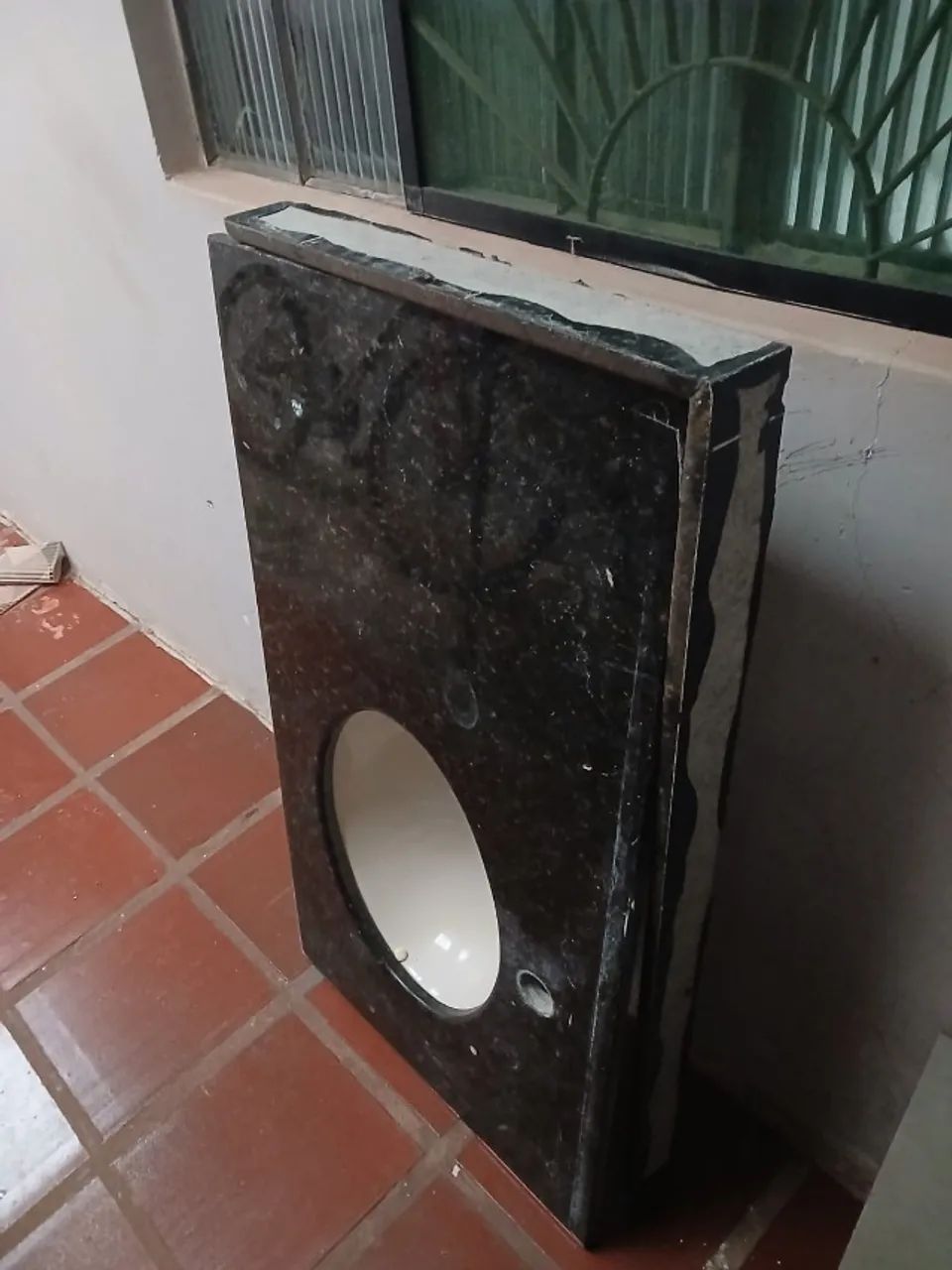 Pia com pedra  55x1.10