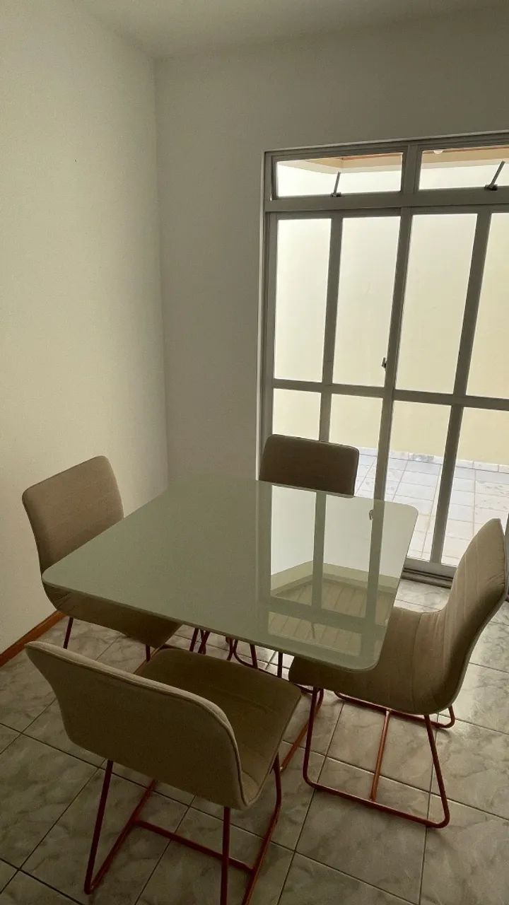 MESA DE JANTAR 