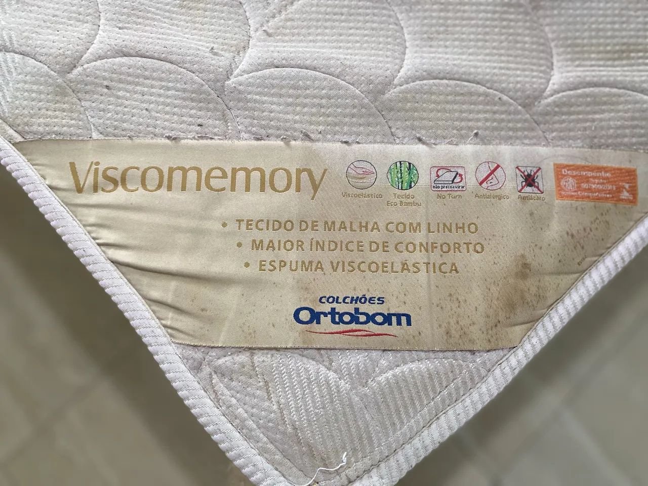 Donation of a Double Mattress to the First Person to Arrive