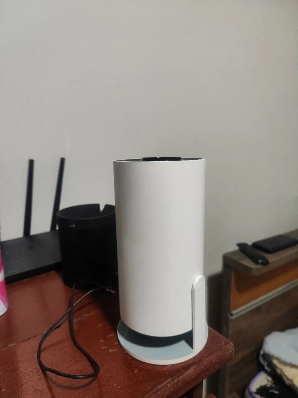 Vende-se mini projetor HY300 + caixinha de som