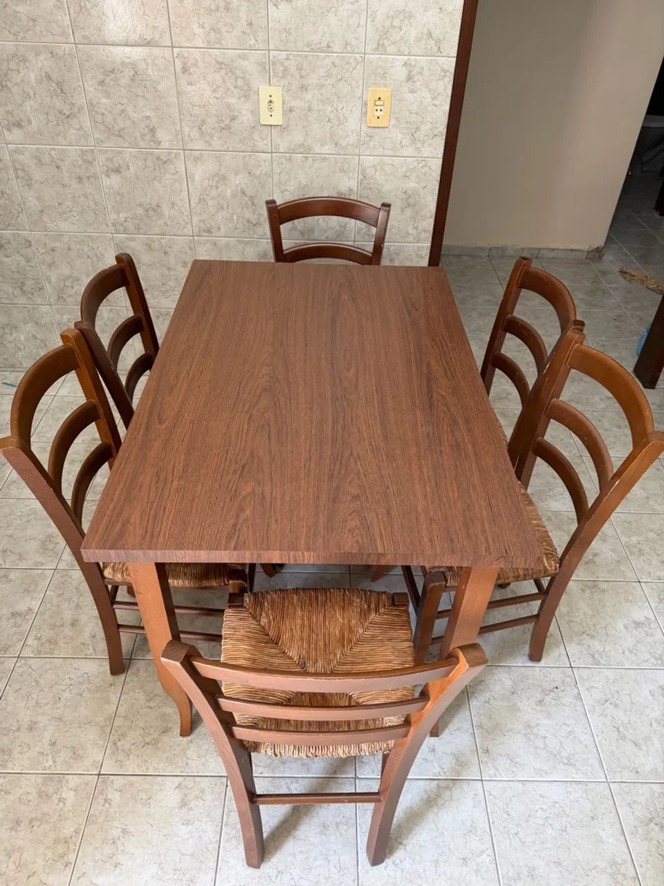 Mesa jantar + 6 cadeiras