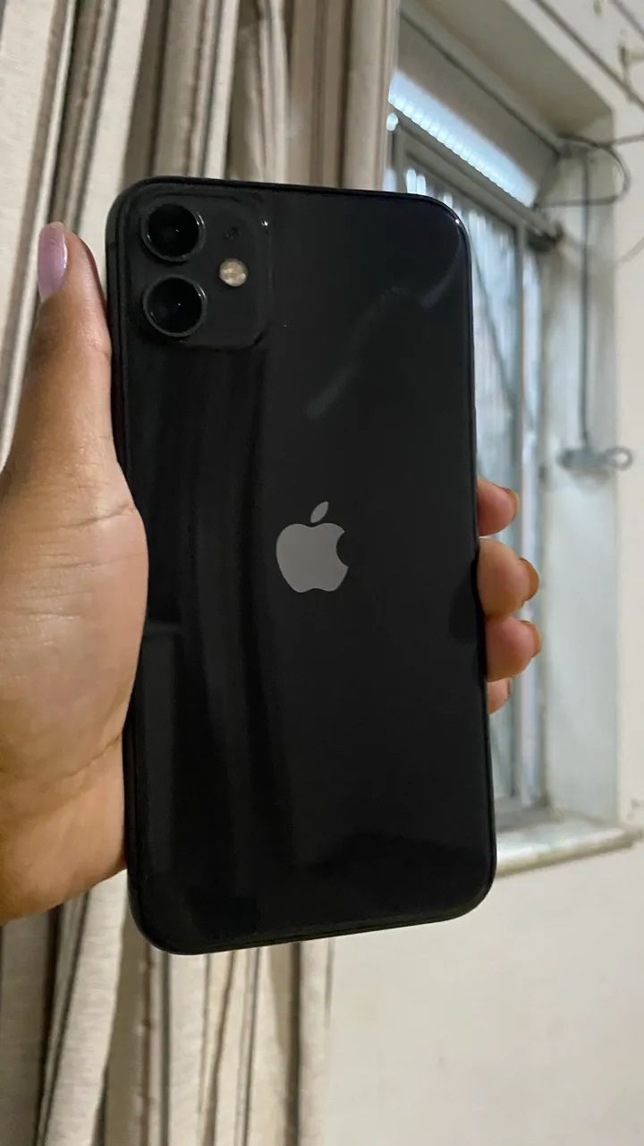 IPHONE 11 preto  - Foto 5