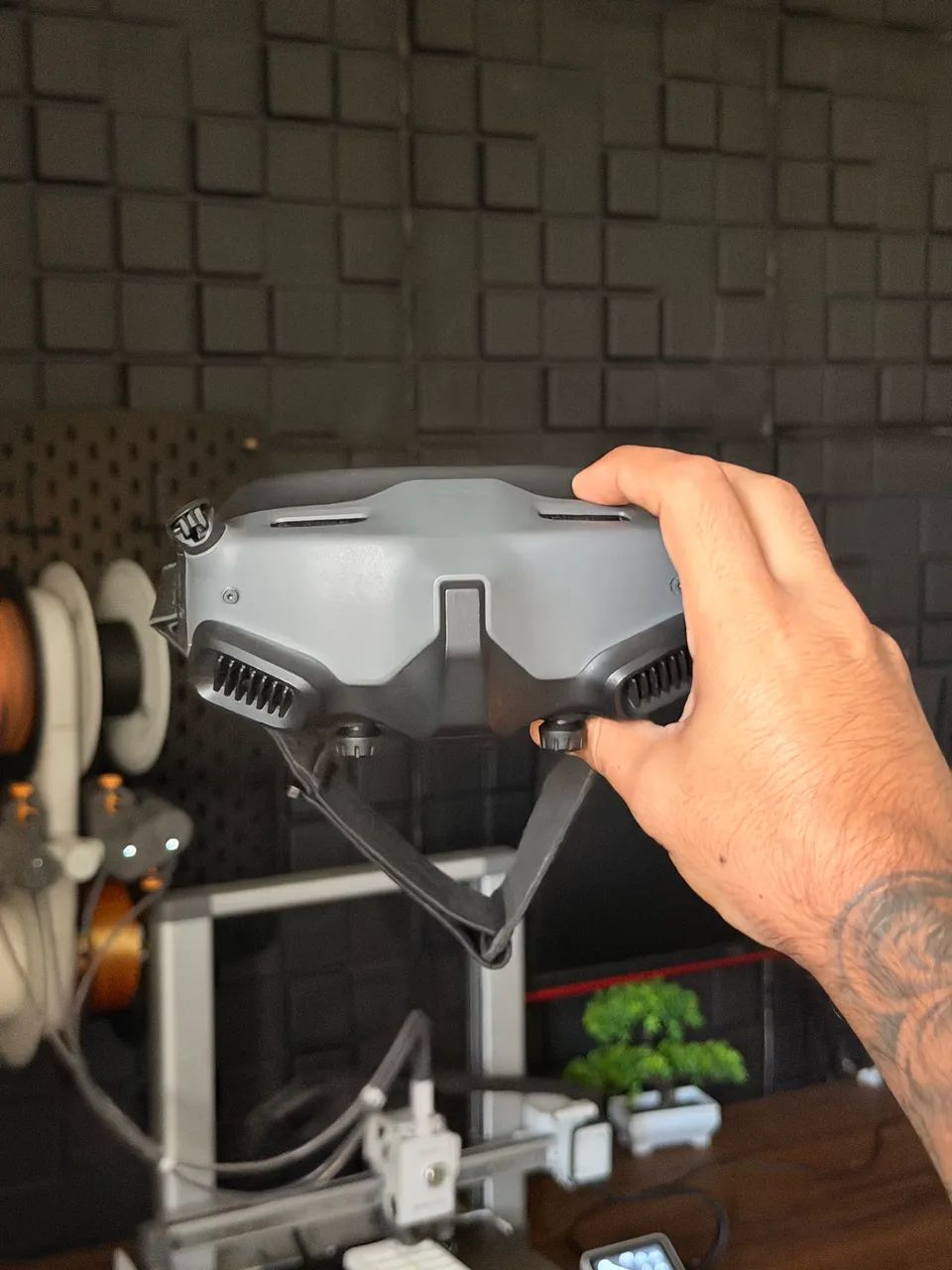 Drone DJI Avata Pro-View Combo (DJI Goggles 2 + RC Motion 2) - Impecável na Caixa - Foto 3