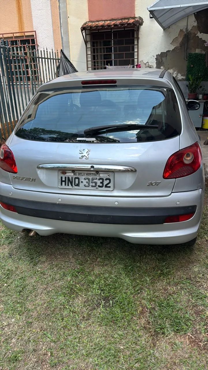 Peugeot 207 207 X-Line 1.4 Flex 8V 5p 2011